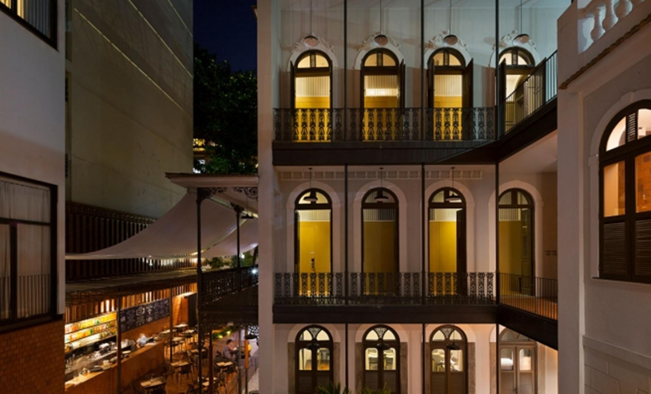 25 Hostel *